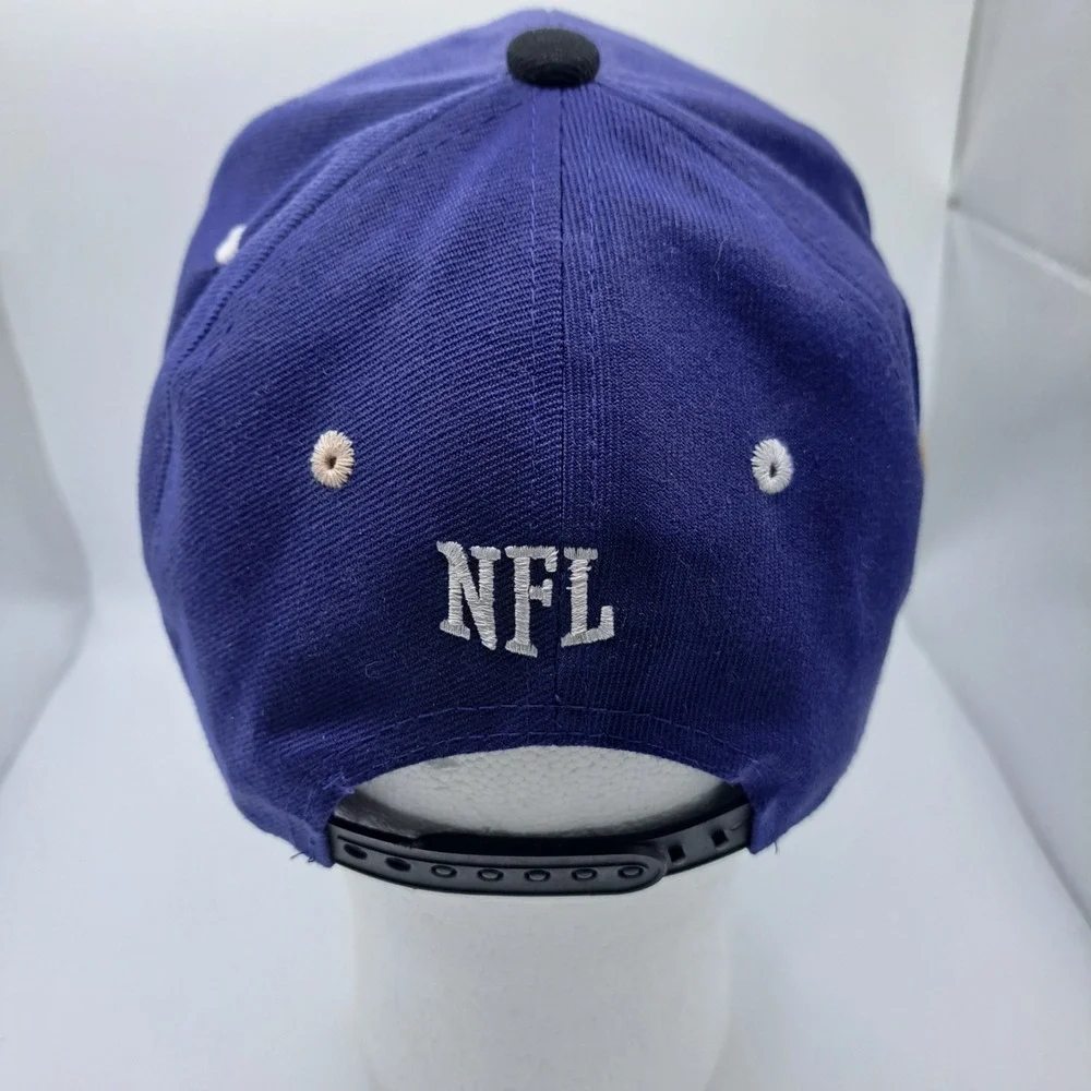 Team Apparel Baltimore Ravens Hat Cap Men Snapback Black Purple NFL Football New